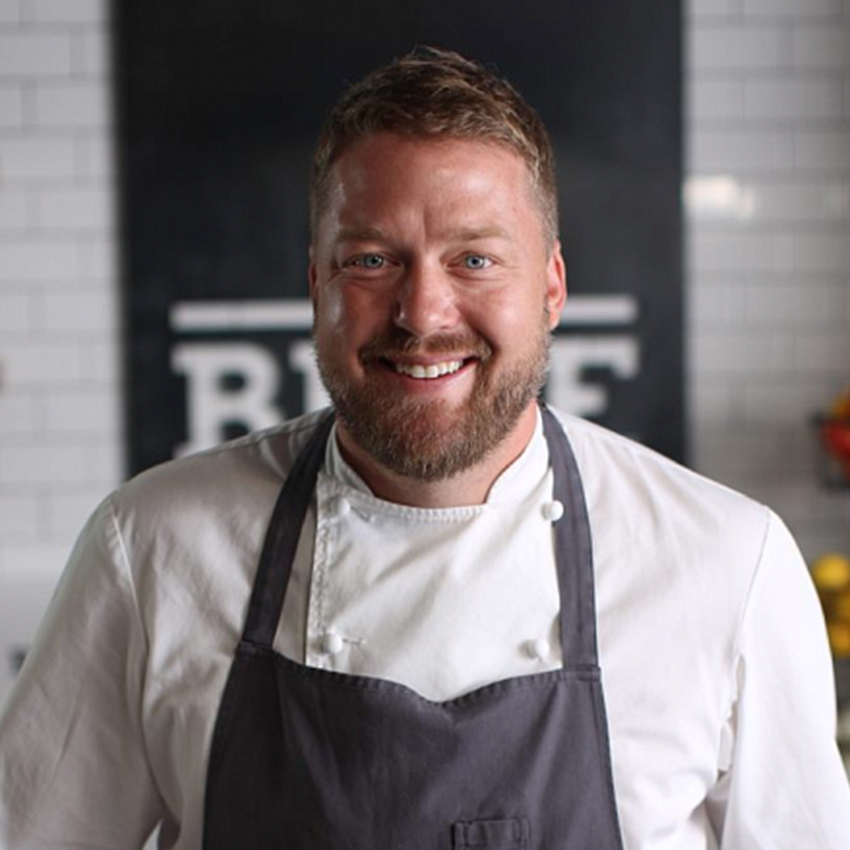 Tim Hollingsworth_850x850.jpg
